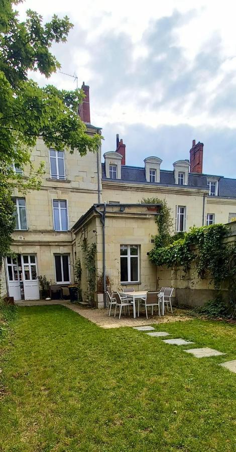 Histoire De Loire - Du Bellay Hotel Saumur Exterior photo